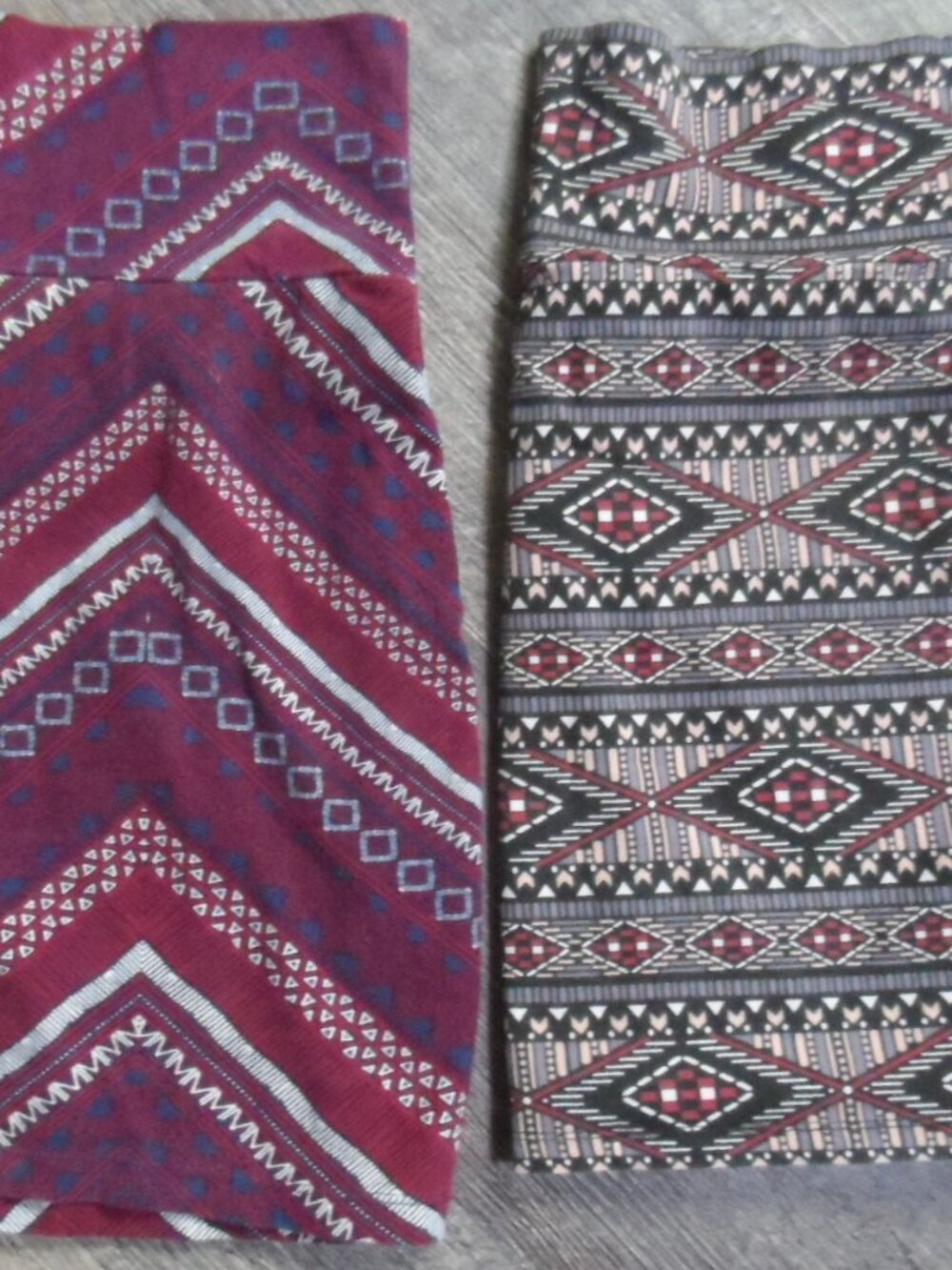 BOGO Skirt - BodyCon Charlotte Russe Sz Lg Geometric Print